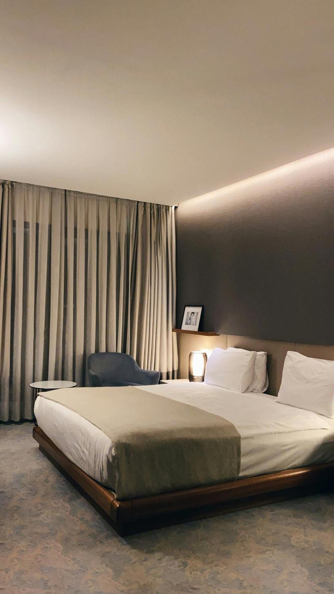 ホテル The Tomar Hospitality ニューデリー エクステリア 写真